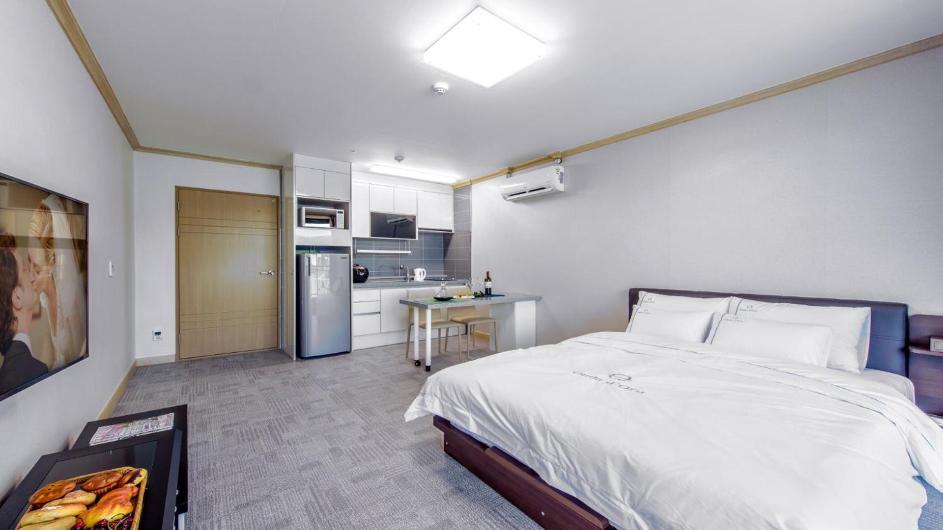 יאוסו Onda D'Oro Hostel מראה חיצוני תמונה